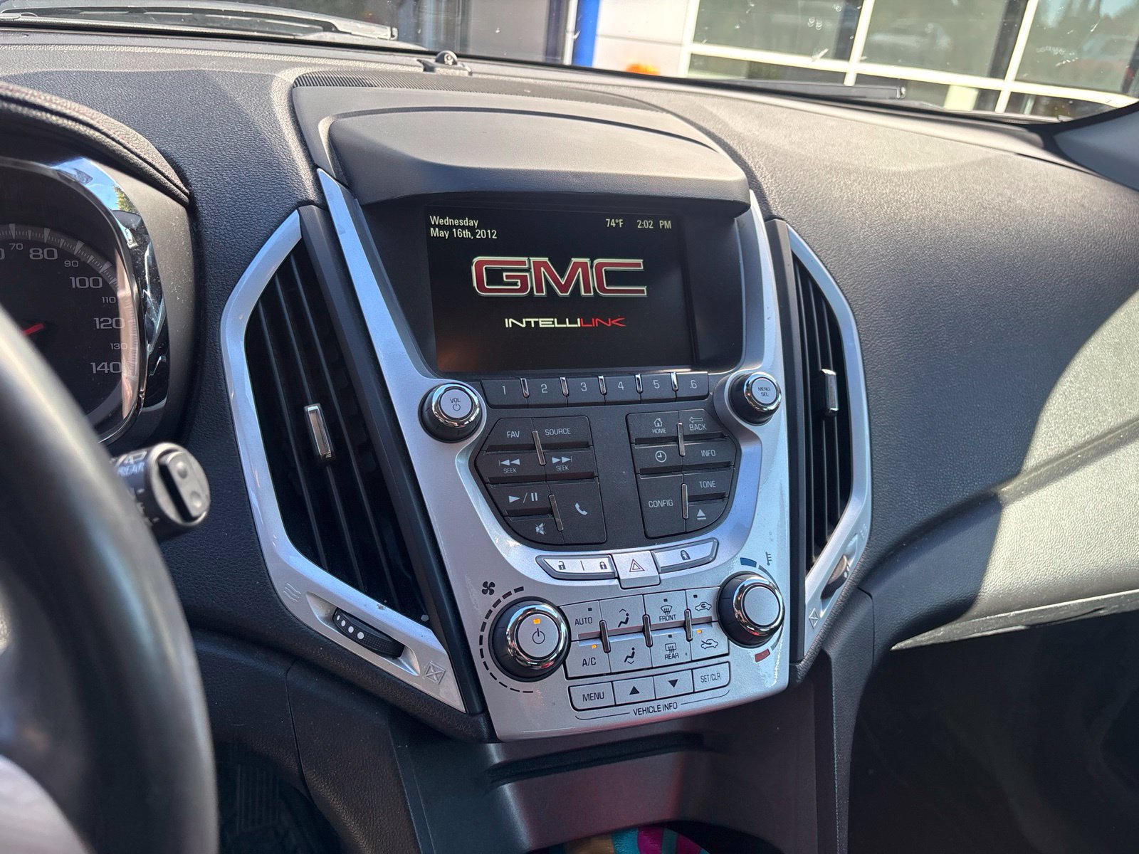 Used 2015 GMC Terrain SLE AWD/4WD image 10