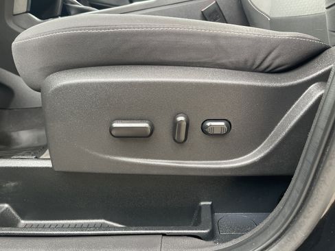 Used 2018 Ford Escape SE FWD image 13