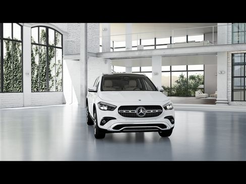 Certified 2026 Mercedes-Benz GLA 250 4MATIC image 3