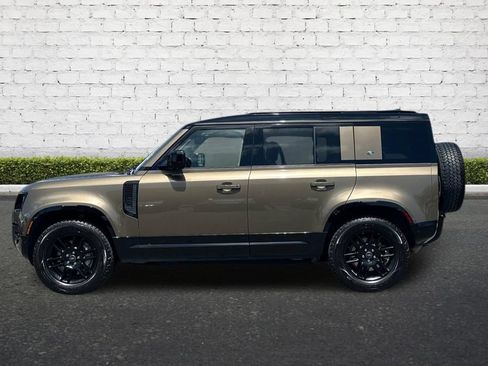 Used 2023 Land Rover Defender 110 X-Dynamic SE AWD/4WD image 7
