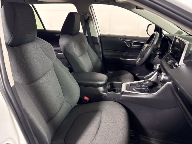 Used 2023 Toyota RAV4 XLE w/ Convenience Package AWD/4WD image 15
