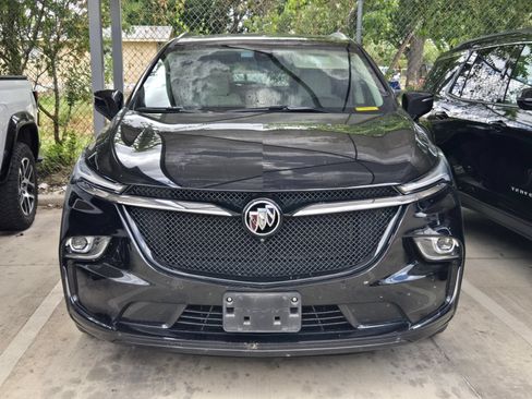 Used 2024 Buick Enclave Essence w/ Experience Buick Package FWD image 2