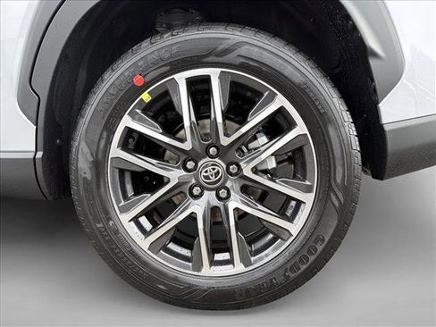 New 2026 Toyota Corolla Cross XLE image 9