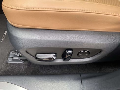 Used 2024 Lexus RX 350 Premium w/ Accessory Package (Z1) FWD image 20
