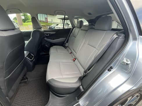 Used 2021 Subaru Outback Limited AWD/4WD image 25