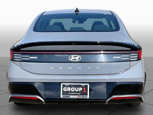 Used 2024 Hyundai Sonata SEL FWD image 5