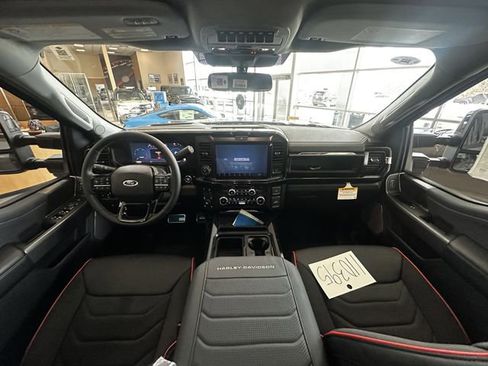 New 2026 Ford F250 Lariat w/ Black Appearance Package image 3