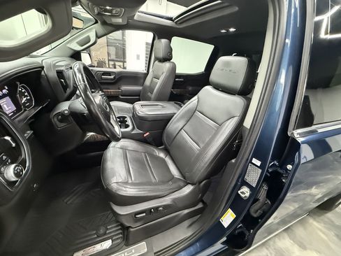 Used 2019 GMC Sierra 1500 Denali w/ Denali Ultimate Package AWD/4WD image 12