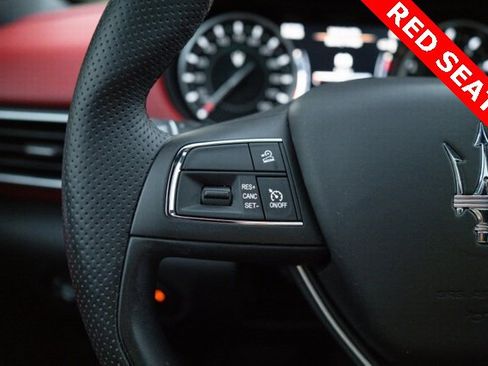 Used 2022 Maserati Levante GT image 25