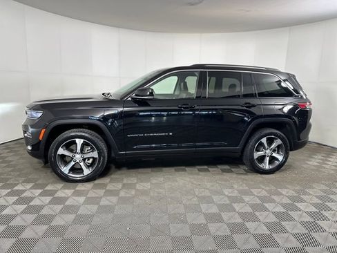 Used 2023 Jeep Grand Cherokee 4WD 4xe image 6