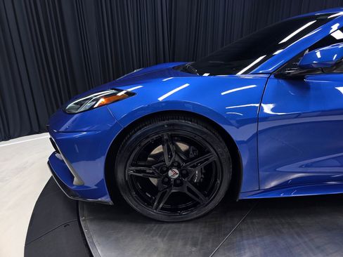 Used 2020 Chevrolet Corvette Stingray Preferred Cpe w/ 2LT Preferred Equipment Group RWD image 38