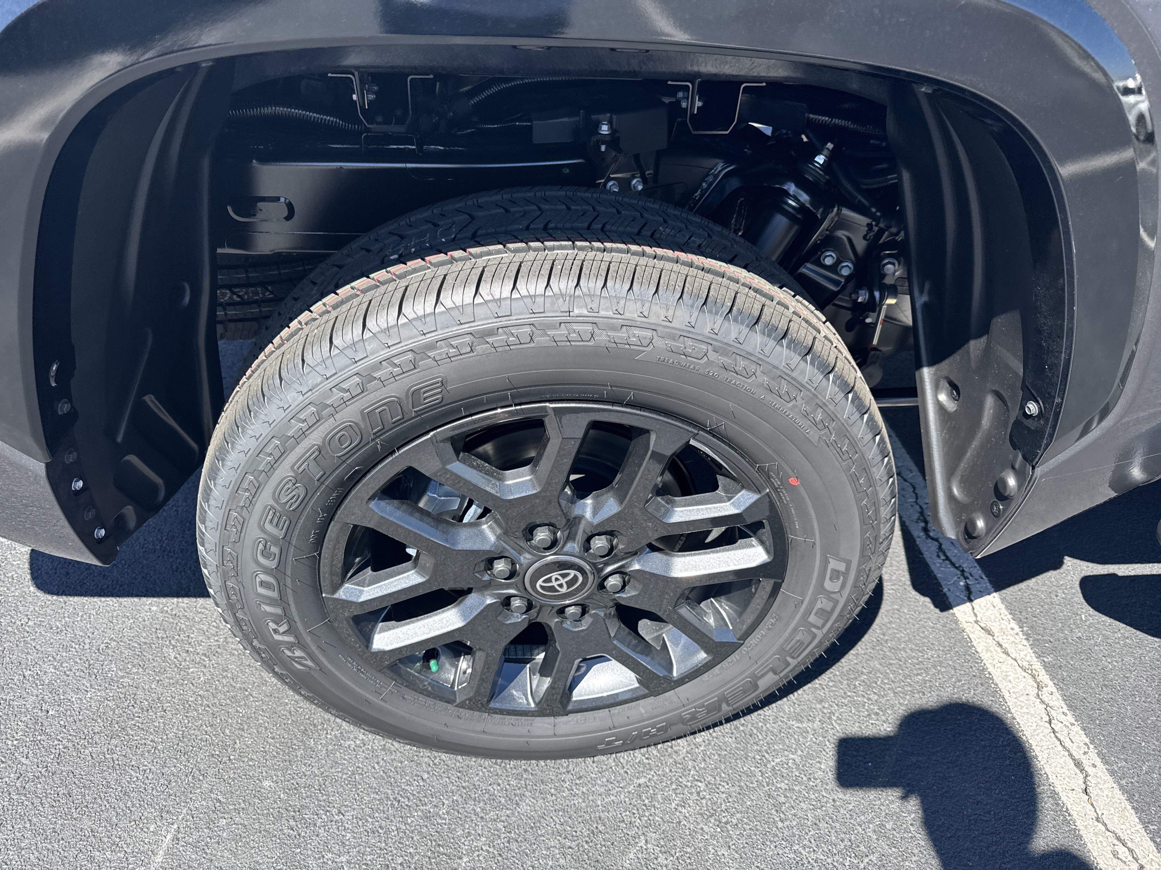 New 2025 Toyota Tundra Platinum AWD/4WD image 11