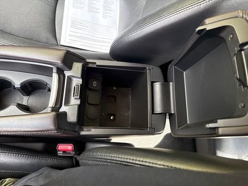 Used 2017 MAZDA MAZDA3 Grand Touring w/ Premium Equipment Package image 27