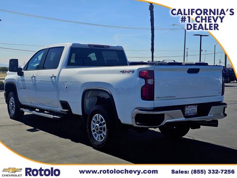 Used 2025 Chevrolet Silverado 2500 LT w/ Convenience Package image 5
