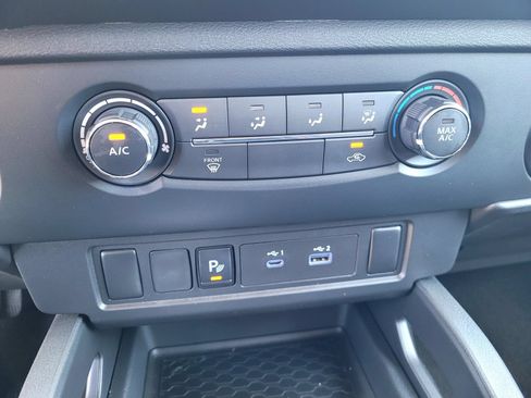 Used 2026 Nissan Frontier S RWD image 24