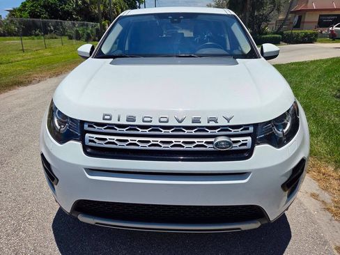 Used 2017 Land Rover Discovery Sport HSE AWD/4WD image 13