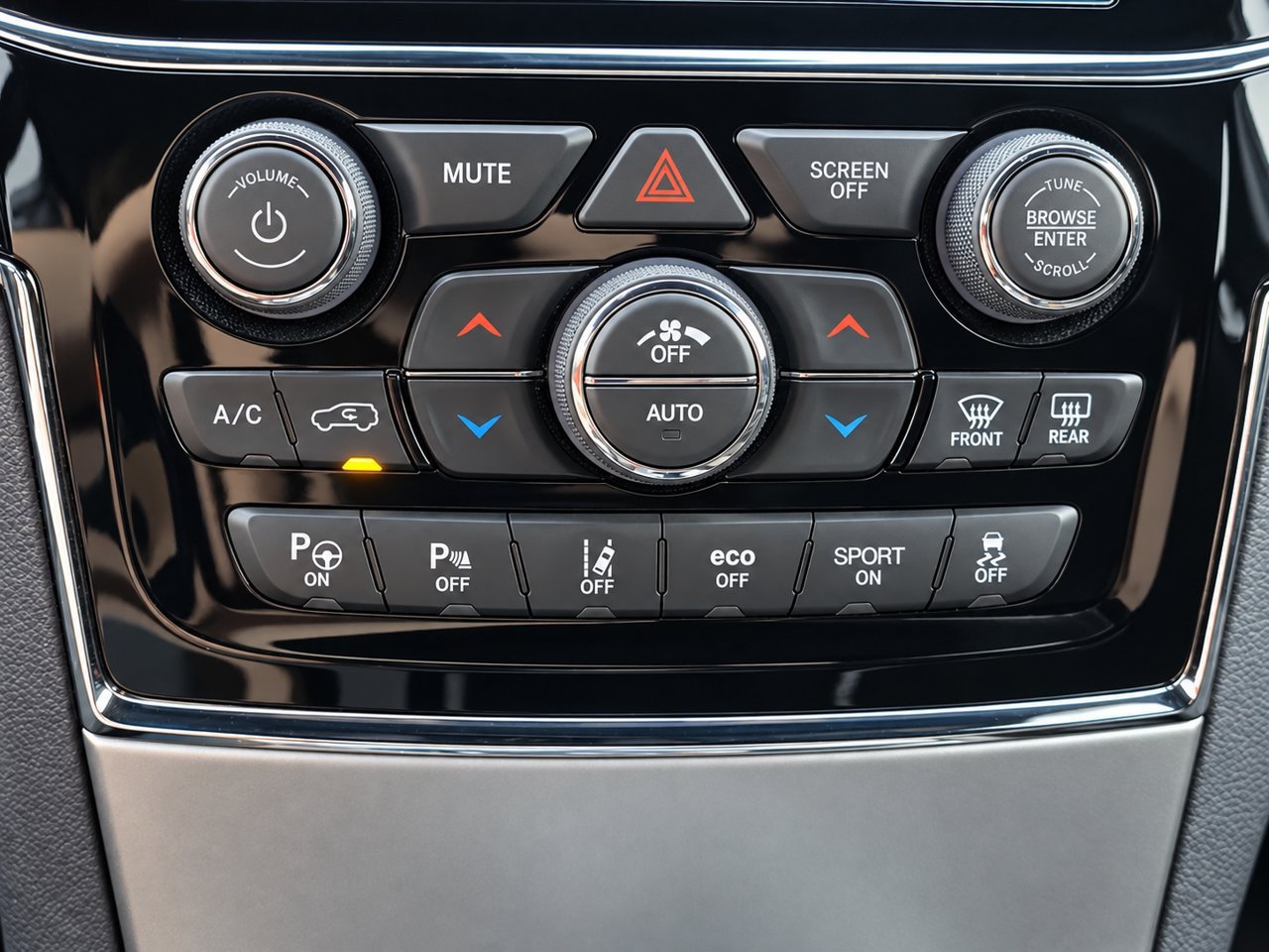 Used 2019 Jeep Grand Cherokee Trailhawk AWD/4WD image 20