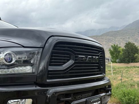 Used 2018 RAM 2500 Laramie w/ Sport Appearance Group AWD/4WD image 18