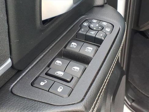 Used 2025 RAM 2500 Big Horn image 11