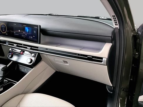 Used 2025 Hyundai Tucson SEL FWD image 17