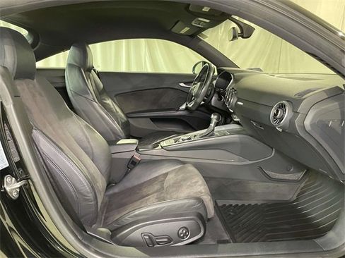 Used 2016 Audi TT 2.0T w/ Technology Package image 17