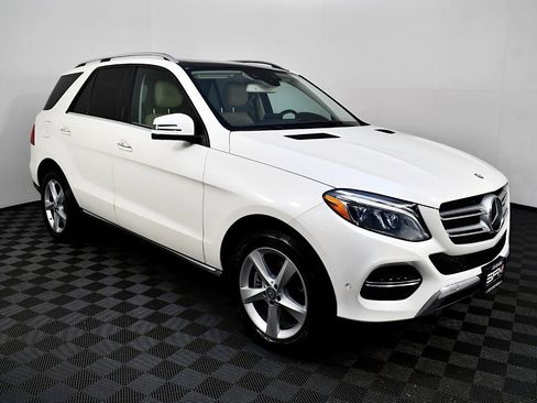 Used 2016 Mercedes-Benz GLE 300d 4MATIC image 5