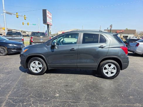 Used 2020 Chevrolet Trax LT image 21