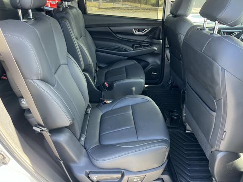 Certified 2025 Subaru Ascent Limited w/ Popular Package #1 image 15