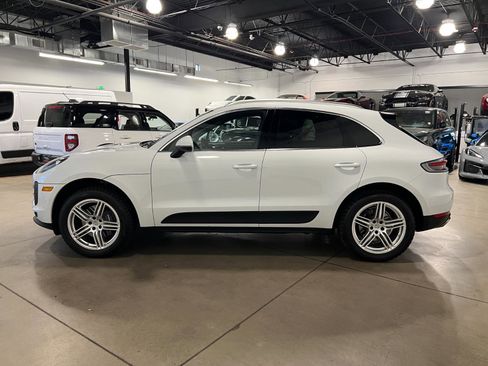Used 2021 Porsche Macan image 6