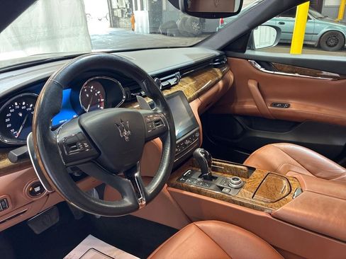Used 2018 Maserati Quattroporte S Q4 AWD/4WD image 7