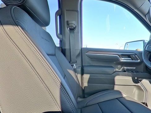 New 2026 GMC Sierra 1500 Denali AWD/4WD image 33