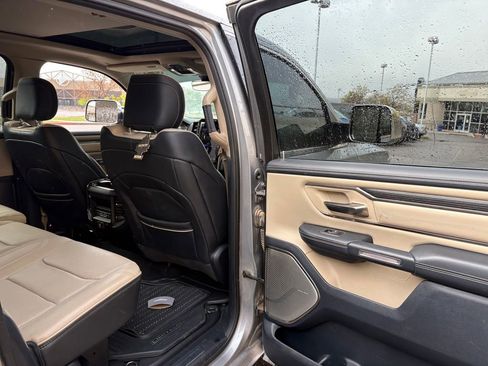 Used 2019 RAM 1500 Limited AWD/4WD image 27