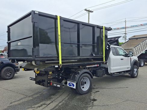New 2026 Ford F550 4x4 SuperCab Super Duty image 4