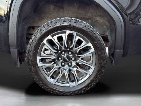 Used 2023 GMC Sierra 1500 Denali Ultimate image 32