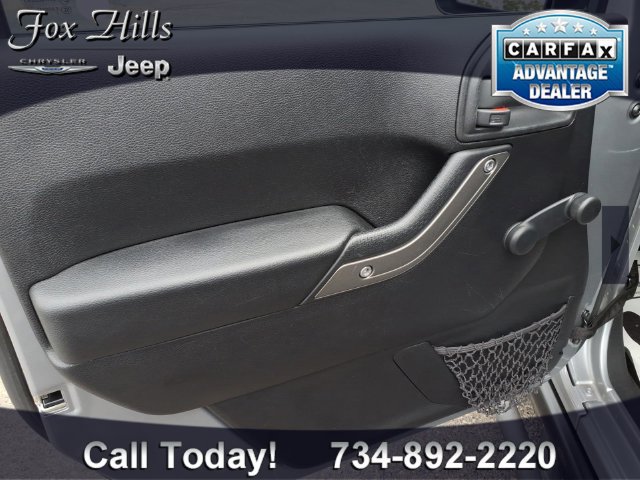 Used 2016 Jeep Wrangler Sport AWD/4WD image 11