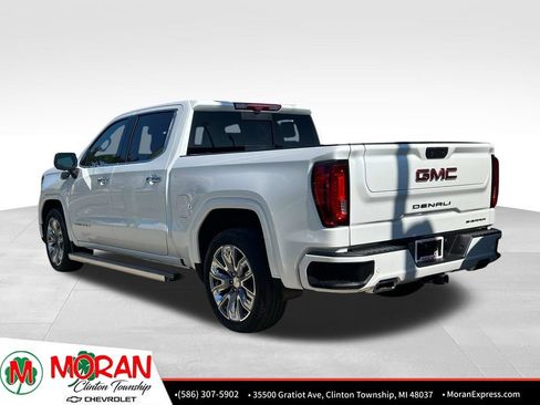 Certified 2023 GMC Sierra 1500 Denali w/ Denali Reserve Package AWD/4WD image 4