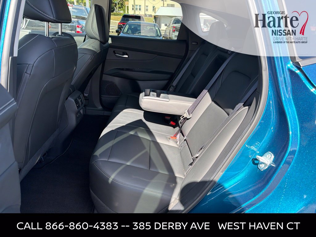 Certified 2025 Nissan Murano SL w/ Cargo Package AWD/4WD image 21