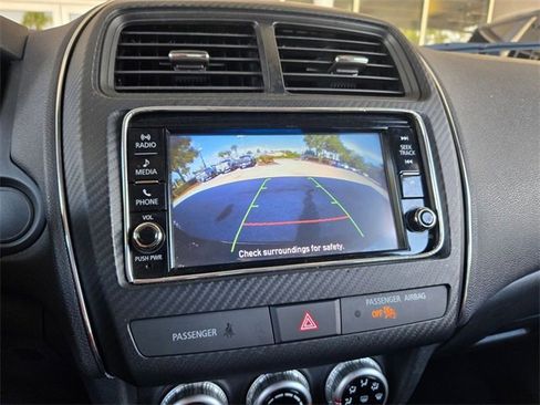 Used 2024 Mitsubishi Outlander Sport ES image 15