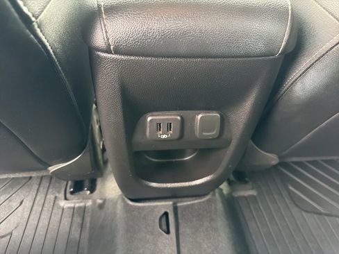 Used 2019 Chevrolet Colorado ZR2 w/ ZR2 Midnight Special Edition image 13