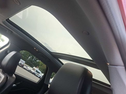 Used 2022 Lincoln Corsair AWD w/ Premium Package image 14