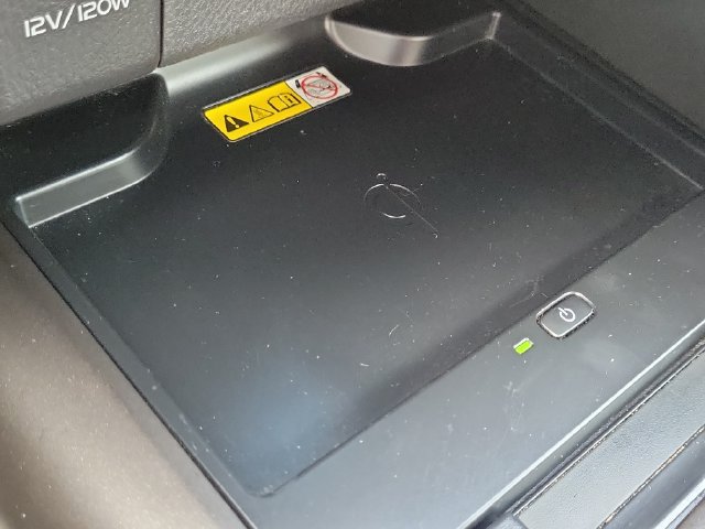 Used 2022 Toyota Camry XSE FWD image 26