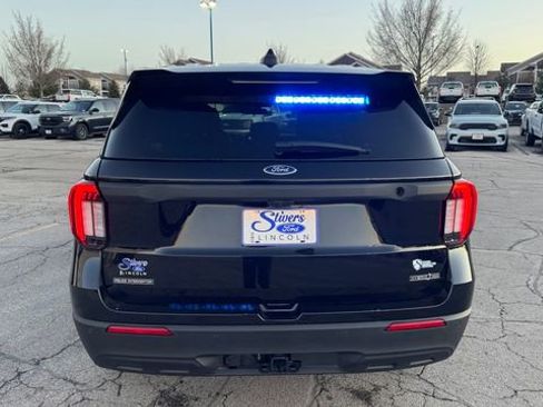 New 2025 Ford Explorer 4WD Police Interceptor image 8
