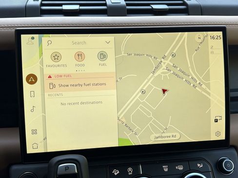 New 2026 Land Rover Defender 110 S image 24