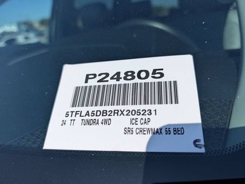 Used 2024 Toyota Tundra SR5 w/ SR5 Premium Package AWD/4WD image 37