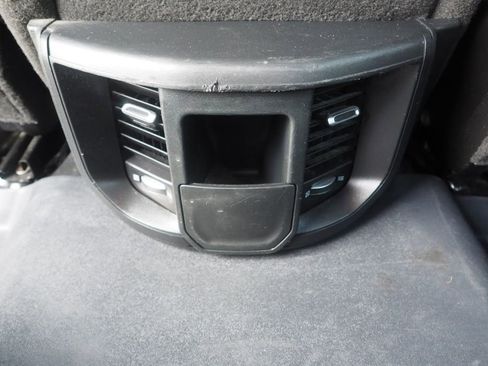 Used 2024 RAM 2500 Tradesman w/ Chrome Appearance Group image 18