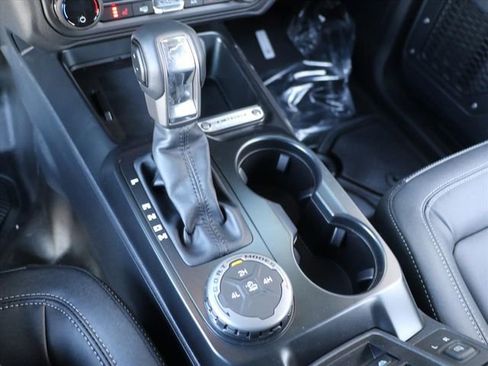 New 2025 Ford Bronco Big Bend image 23