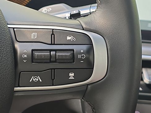 Used 2025 Kia K5 GT-Line w/ GT-Line Premium Package FWD image 25