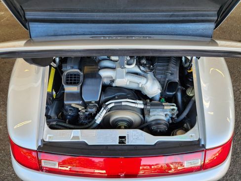 Used 1997 Porsche 911 Carrera RWD image 5