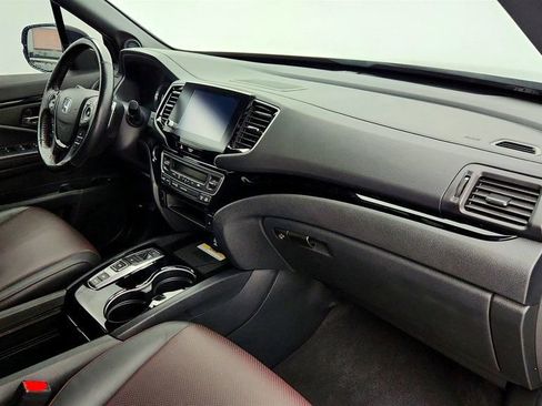 Used 2022 Honda Ridgeline Black Edition image 25