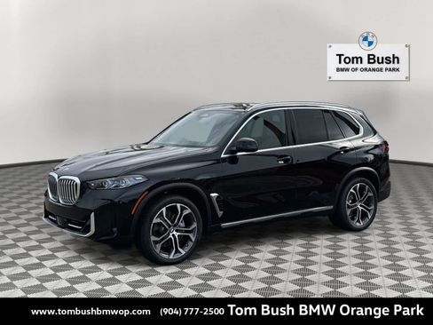 New 2026 BMW X5 xDrive40i w/ Climate Comfort Package image 1